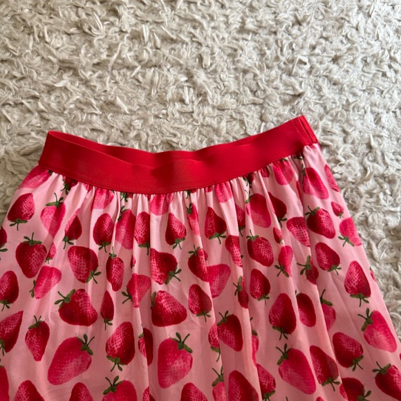 Eva Franco Anthropologie Strawberry Tiered Midi Skirt - Picture 7 of 10